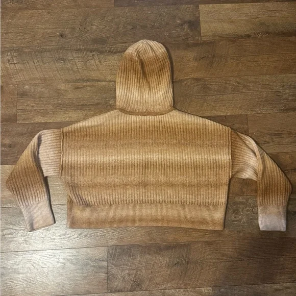Aerie Offline Cozy Cropped Hooded Sweater - Picture 8 of 8
